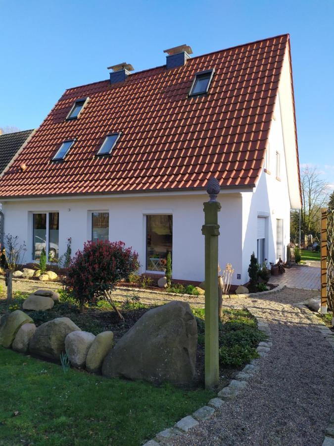 Lubberstedt Gaestehaus Hoelting מראה חיצוני תמונה